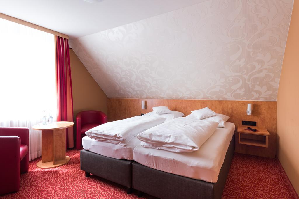 Buergerbraeu Hotel Юберлинген Екстериор снимка